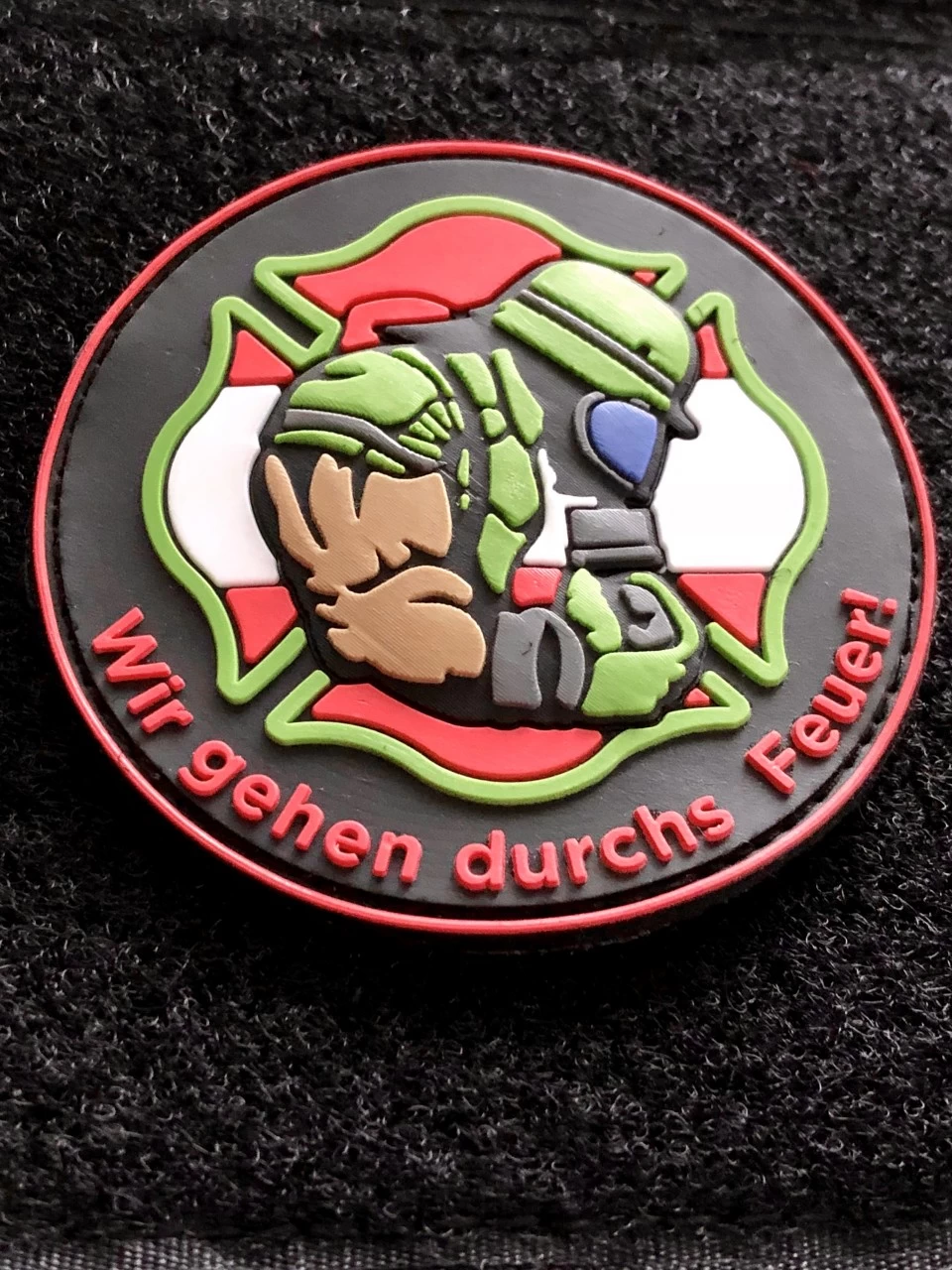 PW Wir Gehen Durchs Feuer Österreich 3D PVC Patch 2 PW Wir Gehen Durchs Feuer Österreich 3D PVC Patch – Bild 2