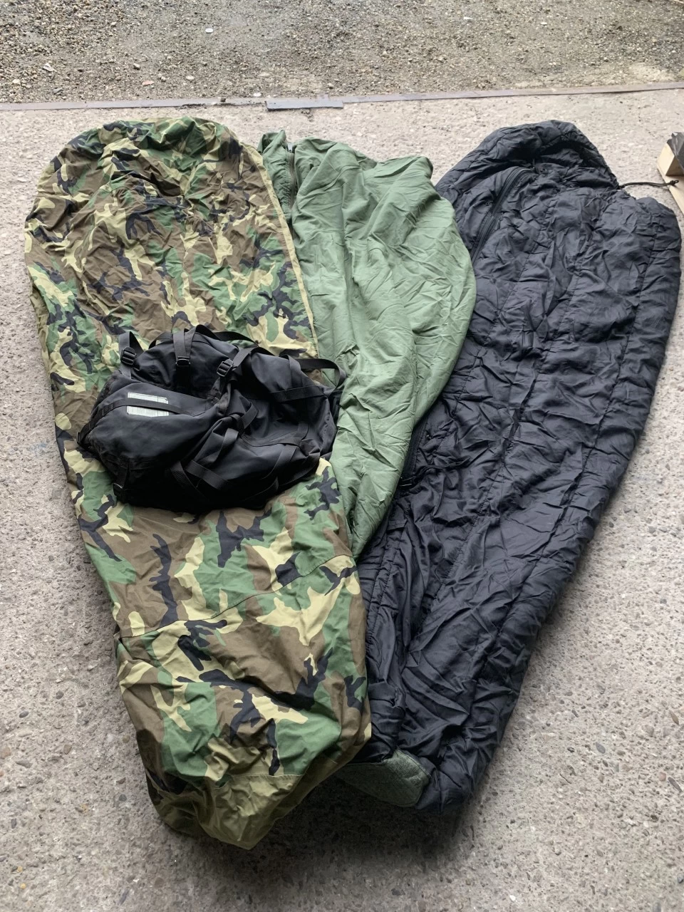 US Army Woodland MSS Modular Sleeping Bag System - Schlafsacksystem Goretex 1 US Army Woodland MSS Modular Sleeping Bag System - Schlafsacksystem Goretex