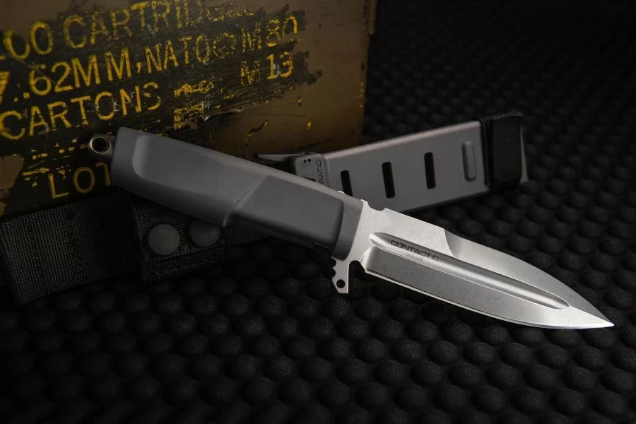 Extrema Ratio Contact C 1 Extrema Ratio Contact C